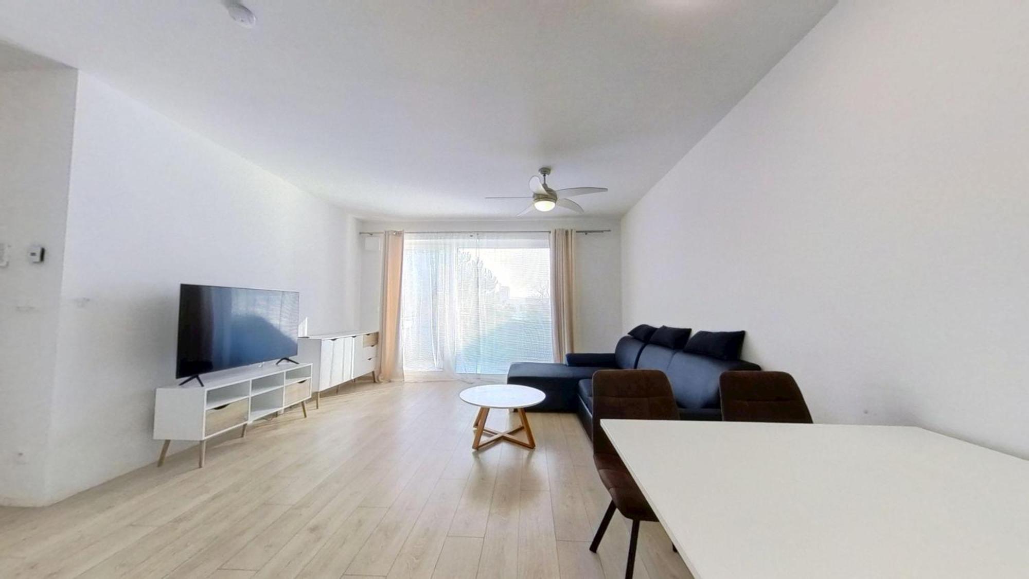 Air-Conditioned 2 Room Apartment, With Terrace, Rovinka, 302 Exterior foto